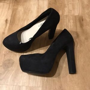 NWT H&M super high heels pump